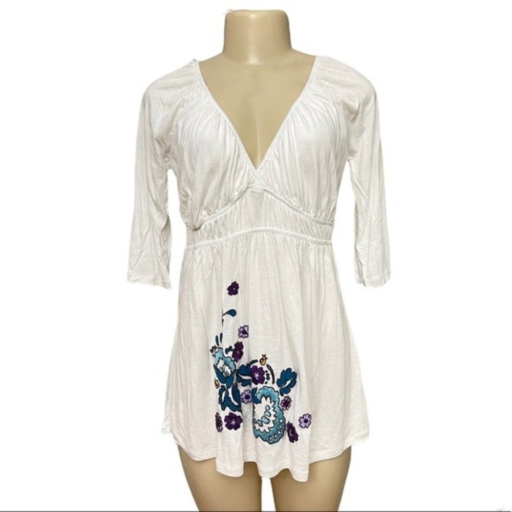 LIVE WITH LOVE Y2K BOHO Floral‎ Hipster Embroidered White Long Top